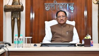 रायपुर : रक्षक पाठ्यक्रम छात्रों के सुरक्षित भविष्य गढ़ने में सहायक होगा – मुख्यमंत्री विष्णुदेव साय रायपुर : रक्षक पाठ्यक्रम छात्रों के सुरक्षित भविष्य गढ़ने में सहायक होगा – मुख्यमंत्री विष्णुदेव साय