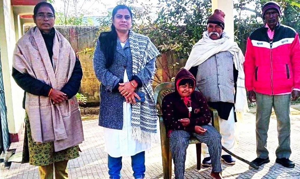 रायपुर : 4-5 वर्षों से लापता दिव्यांग युवती ममता की हुई घर वापसी