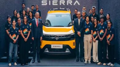 TATA ने निभाया वादा: विश्वविजेता बेटियों को गिफ्ट की नई SIERRA