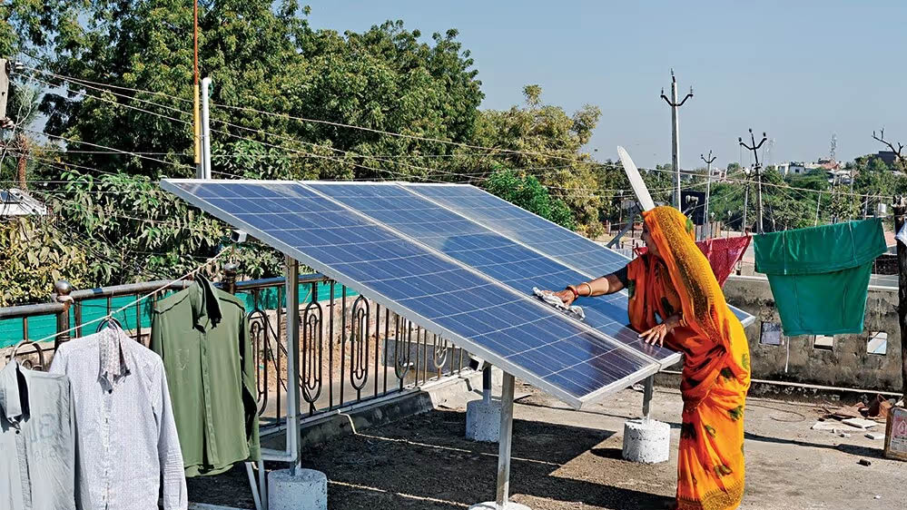 पीएम सूर्यघर योजना में लखनऊ की एक रेजीडेंट वेलफेयर एसोसिएशन में पहली बार सामुदायिक सोलर रूफटॉप संयंत्र की स्थापना पीएम सूर्यघर योजना में लखनऊ की एक रेजीडेंट वेलफेयर एसोसिएशन में पहली बार सामुदायिक सोलर रूफटॉप संयंत्र की स्थापना