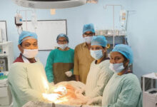 बुरहानपुर में डॉक्टरों का मिरेकल: 57 वर्षीय महिला के पेट से 8 किलो का ट्यूमर निकाला