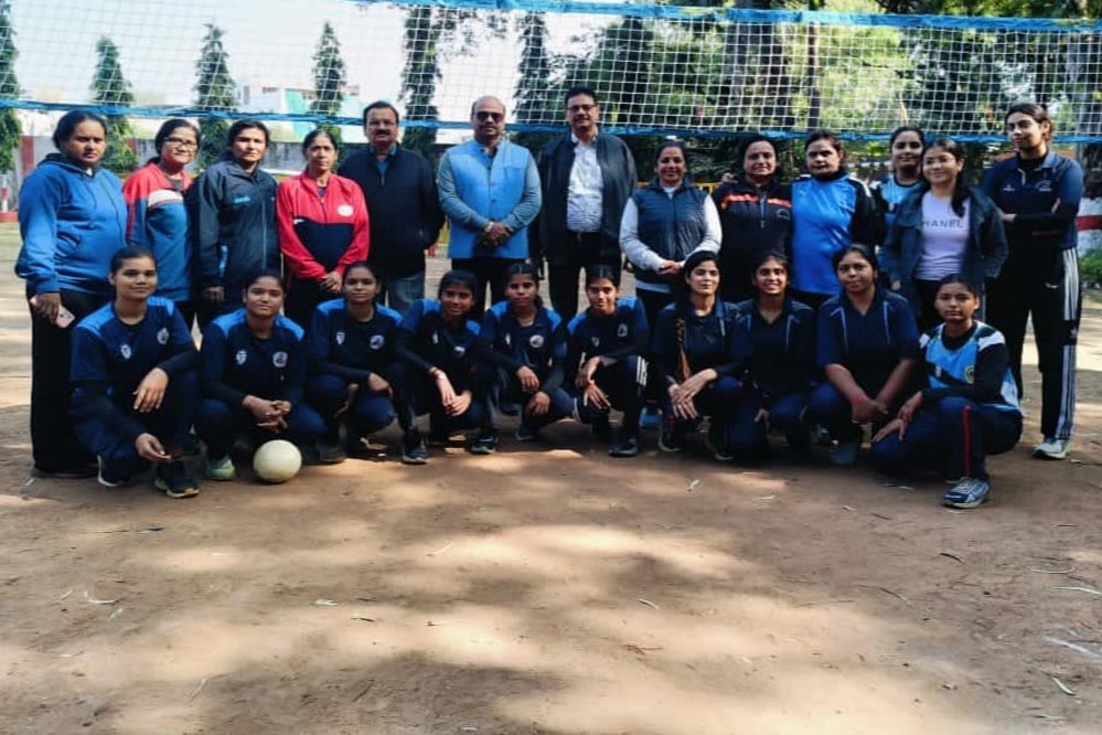 भोपाल में खेलो इंडिया वूमेन्स शूटिंग बॉल टूर्नामेंट सम्पन्न, भोपाल टीम ने विदिशा को हराकर जीता खिताब भोपाल में खेलो इंडिया वूमेन्स शूटिंग बॉल टूर्नामेंट सम्पन्न, भोपाल टीम ने विदिशा को हराकर जीता खिताब