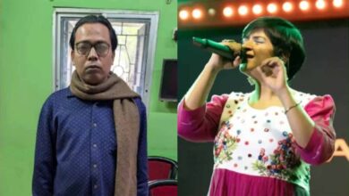 ‘ई ना चोलबे…’ माता का भजन गाने से रोकने पर बवाल, कोलकाता पुलिस ने महबूब मलिक को किया गिरफ्तार