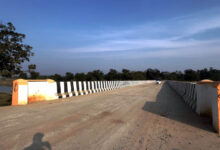 रायपुर : बरसात में उफनते नदी-नाले अब नहीं रोकेंगे ग्रामीणों का रास्ता  :  मुख्यमंत्री विष्णुदेव साय ने दी करोड़ों की सौगात