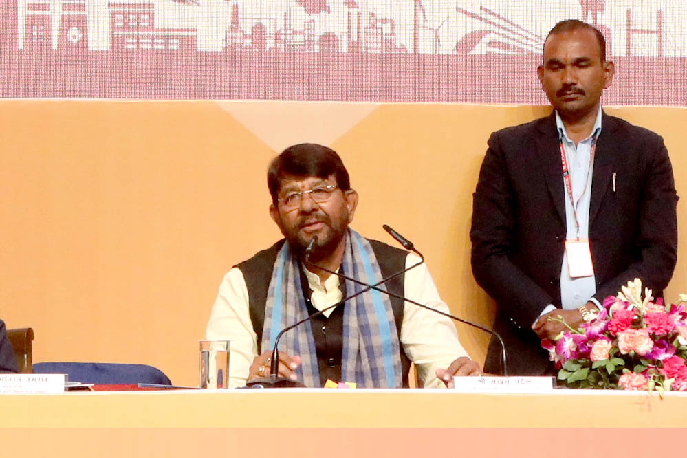 दुग्ध संकलन के साथ किसानों की आय बढ़ाने हो रहे हैं समन्वित प्रयास : पशुपालन एवं डेयरी राज्यमंत्री पटेल