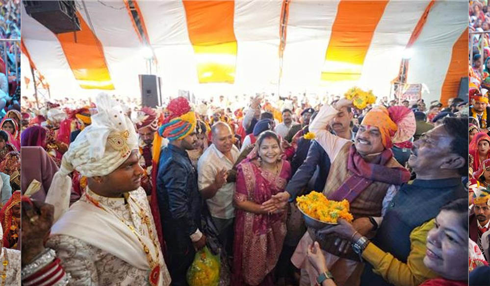 क्षिप्रा में CM मोहन ने 251 नवदंपतियों को आशीर्वाद दिया, बोले- सामूहिक विवाह से कम होता है पारिवारिक बोझ क्षिप्रा में CM मोहन ने 251 नवदंपतियों को आशीर्वाद दिया, बोले- सामूहिक विवाह से कम होता है पारिवारिक बोझ