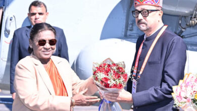 रायपुर : राष्ट्रपति श्रीमती द्रौपदी मुर्मू का आत्मीय स्वागत रायपुर : राष्ट्रपति श्रीमती द्रौपदी मुर्मू का आत्मीय स्वागत