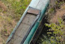 उत्तराखंड के अल्मोड़ा में बस खाई में गिरी, 6 लोगों की मौत, सीएम धामी ने जताया शोक