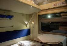 ट्रेनों में चादर और टॉवल ले जा रहे यात्री, दो साल में रेलवे को हुआ 34 लाख रुपये का नुकसान