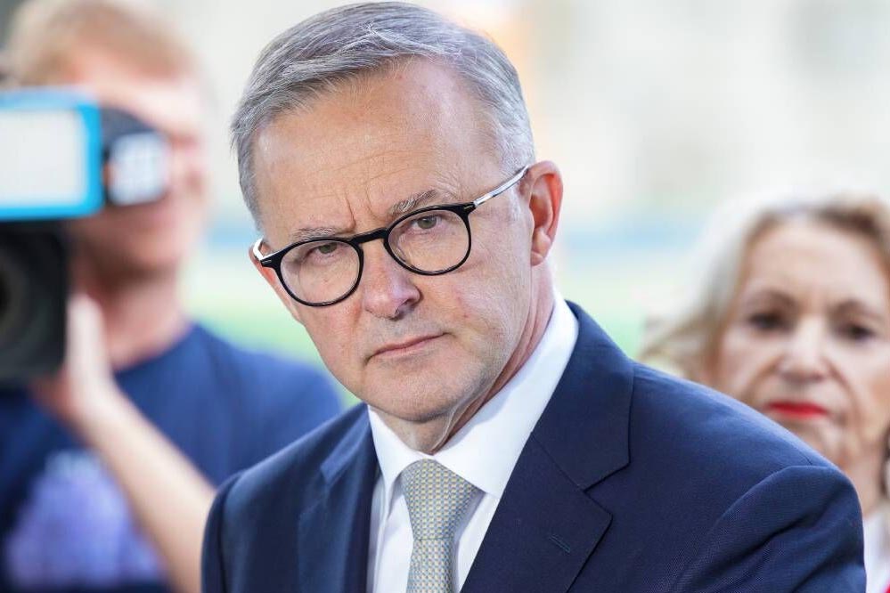 ऑस्ट्रेलिया में 16 साल से कम उम्र के लिए सोशल मीडिया बैन, पीएम अल्बनीज ने कहा- बच्चों को मिलेगा ‘बचपन’