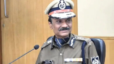 चार जवानों की मौत के बाद DGP का निर्देश, रात 12 से 5 बजे तक पुलिस वाहन चलाने पर पाबंदी चार जवानों की मौत के बाद DGP का निर्देश, रात 12 से 5 बजे तक पुलिस वाहन चलाने पर पाबंदी