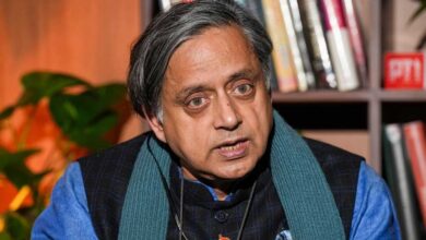 कांग्रेस में बढ़ी बेचैनी: शशि थरूर फिर अहम बैठक से नदारद, वजह पर उठे सवाल