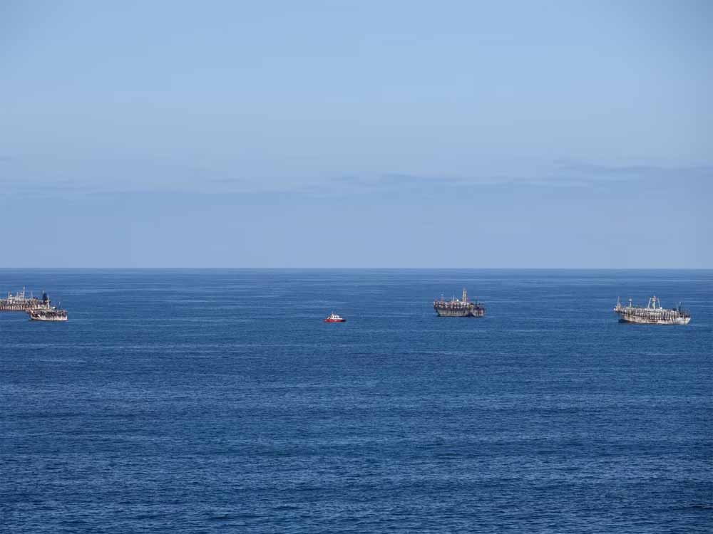 समंदर में चीन की चाल से भड़का जापान, बढ़ा तनाव, ड्रैगन को देनी पड़ी सफाई समंदर में चीन की चाल से भड़का जापान, बढ़ा तनाव, ड्रैगन को देनी पड़ी सफाई