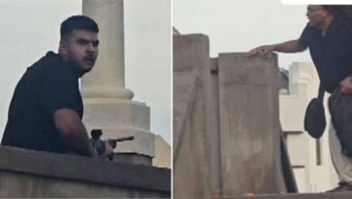 कार में मिला ISIS का झंडा, बोंडी बीच हमलावर नवीद पहले से था खुफिया एजेंसियों के रडार पर कार में मिला ISIS का झंडा, बोंडी बीच हमलावर नवीद पहले से था खुफिया एजेंसियों के रडार पर