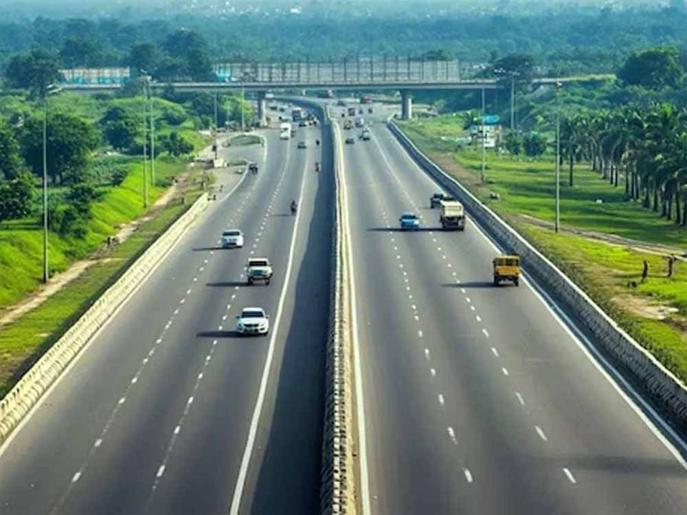 दिल्ली से देहरादून सिर्फ 2 घंटे में! इस तारीख से चालू होगा एक्सप्रेसवे, गडकरी ने दी बड़ी खुशखबरी