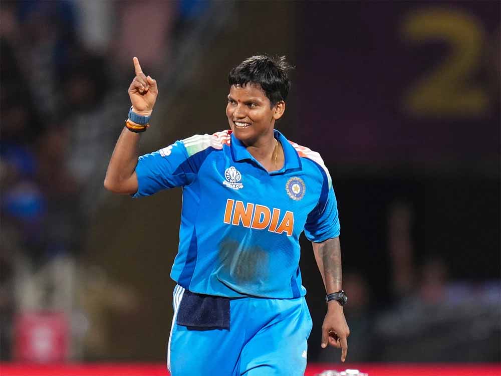 इतिहास के मुहाने पर दीप्ति शर्मा, महिला क्रिकेट में रच सकती हैं अभूतपूर्व कीर्तिमान