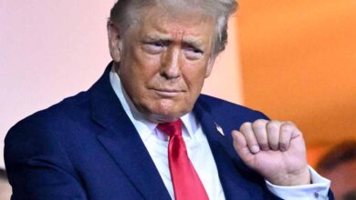 ट्रंप का नया ‘गोल्ड कार्ड’ सिस्टम: क्या बदलेगा अमेरिकी इमिग्रेशन का खेल? ग्रीन कार्ड से बड़ा फर्क जानें