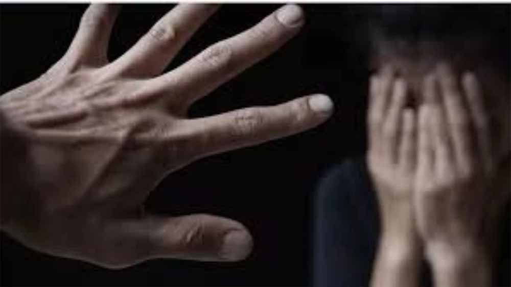 इंदौर सामूहिक दुष्कर्म मामला: 5 युवकों पर FIR, पीड़िता का आरोप—नशे की दवा देकर बनाया शिकार