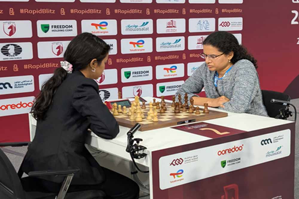 फिडे वर्ल्ड रैपिड चैंपियनशिप में कोनेरू हम्पी का कांस्य पदक, सीएम चंद्रबाबू नायडू ने दी बधाई फिडे वर्ल्ड रैपिड चैंपियनशिप में कोनेरू हम्पी का कांस्य पदक, सीएम चंद्रबाबू नायडू ने दी बधाई