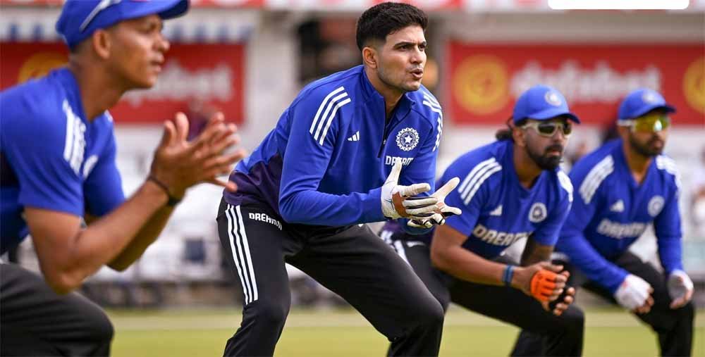 गिल बनाम संजू की बहस में दब गया असली हीरो, क्यों अनदेखा रह गया ये ‘मैच विनर’? गिल बनाम संजू की बहस में दब गया असली हीरो, क्यों अनदेखा रह गया ये ‘मैच विनर’?