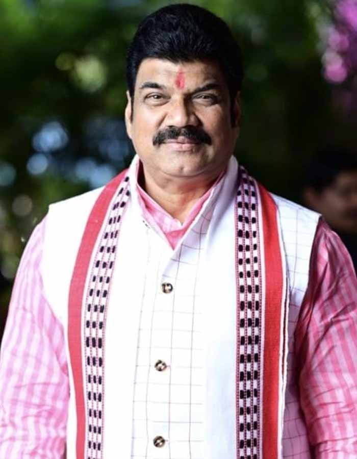 खजुराहो केबिनेट में बुंदेलखंड को हजारों करोड़ की मिली विकास कार्यों की बड़ी सौगातें: मंत्री राजपूत खजुराहो केबिनेट में बुंदेलखंड को हजारों करोड़ की मिली विकास कार्यों की बड़ी सौगातें: मंत्री राजपूत