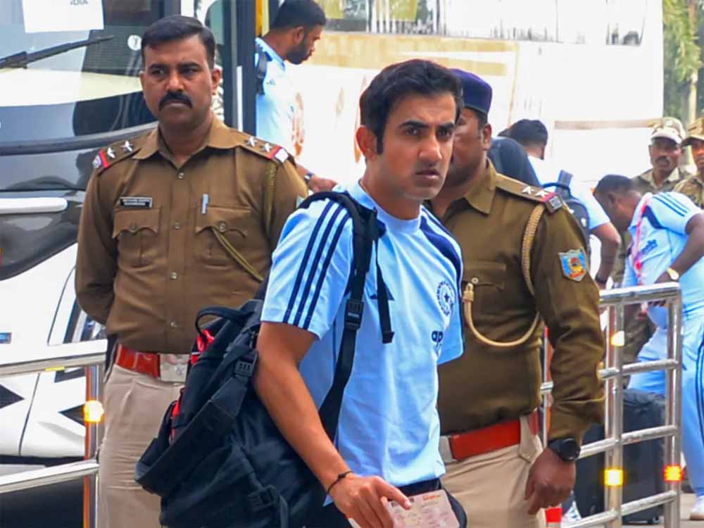 गंभीर पर उठे सवालों के बीच स्टार खिलाड़ी का समर्थन—कहा, वो बेस्ट कोच और शानदार इंसान हैं