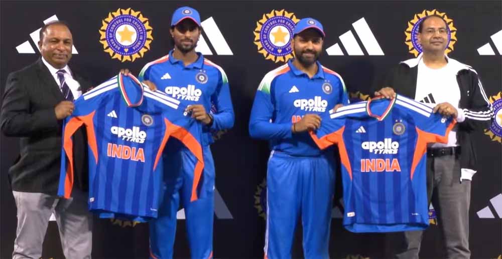 टी20 WC 2026: टीम इंडिया की नई जर्सी का खुलासा, रोहित–तिलक ने दिखाई धमाकेदार पहली झलक टी20 WC 2026: टीम इंडिया की नई जर्सी का खुलासा, रोहित–तिलक ने दिखाई धमाकेदार पहली झलक