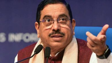 जनादेश को नकार रहा विपक्ष, संसद में व्यवहार अशोभनीय : प्रह्लाद जोशी