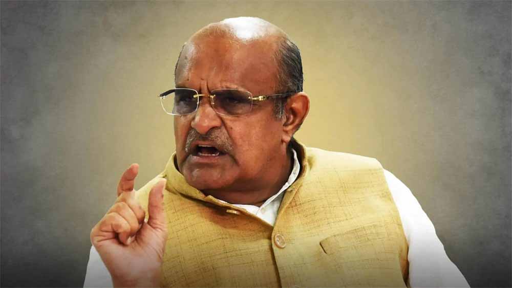 कुलदीप सेंगर की बेटी को पीड़िता पर बयान देने से दूर रहना चाहिए : केसी त्यागी कुलदीप सेंगर की बेटी को पीड़िता पर बयान देने से दूर रहना चाहिए : केसी त्यागी