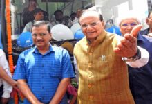 वायु प्रदूषण पर LG का केजरीवाल पर हमला, चिट्ठी में कहा– आपकी नीतियों से दिल्ली आपदा की गिरफ्त में