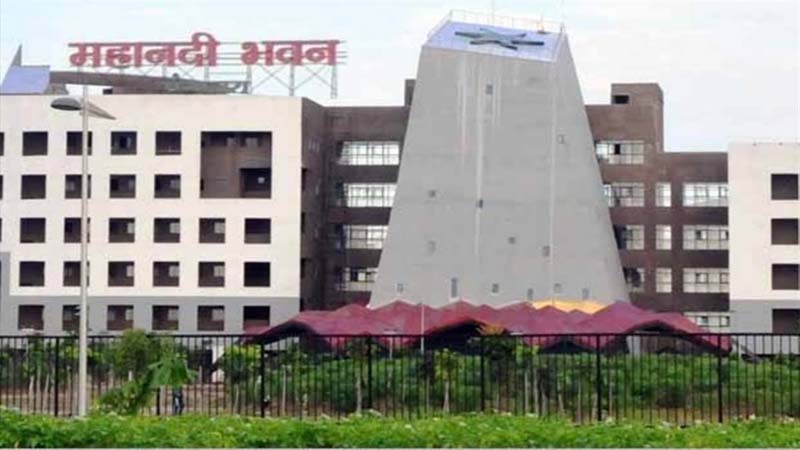 31 जनवरी तक सभी सरकारी अधिकारी-कर्मचारियों को देनी होगी अचल संपत्ति की जानकारी, शासन ने जारी किया पत्र