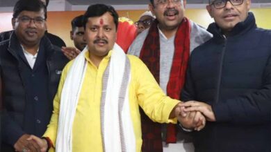 RLM में सियासी हलचल! पार्टी के 3 विधायक नितिन नवीन से मिले, उपेंद्र कुशवाहा की ‘लिट्टी पार्टी’ से बनाई दूरी