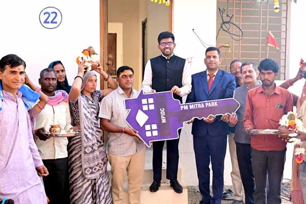 मुख्यमंत्री डॉ. यादव के नेतृत्व में समग्र औद्योगिक विकास की ओर बढ़ता मध्यप्रदेश