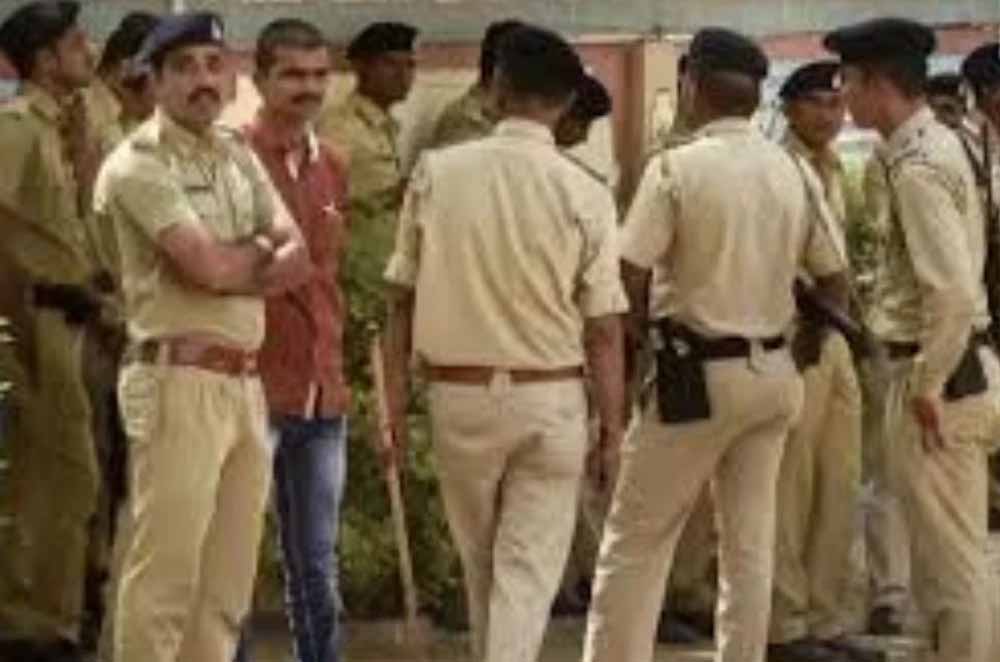 न्यू ईयर से पहले पुलिस का बड़ा एक्शन, भोपाल के ‘सीक्रेट’ जाम अड्डों पर छापा, 36 आरोपी गिरफ्तार