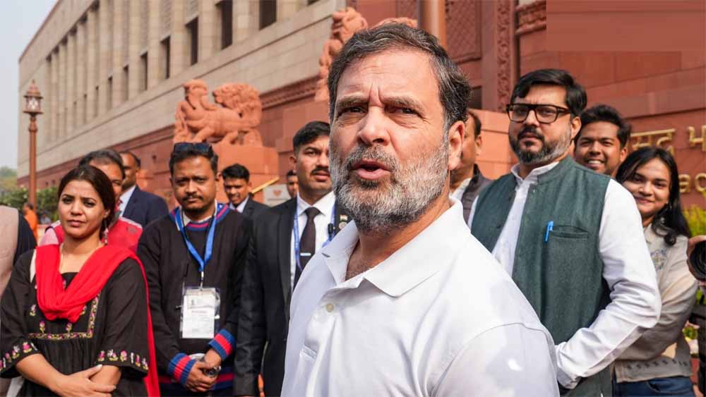 केरल जीत पर राहुल गांधी ने UDF को दी बधाई, भाजपा नेता का कांग्रेस पर तीखा वार