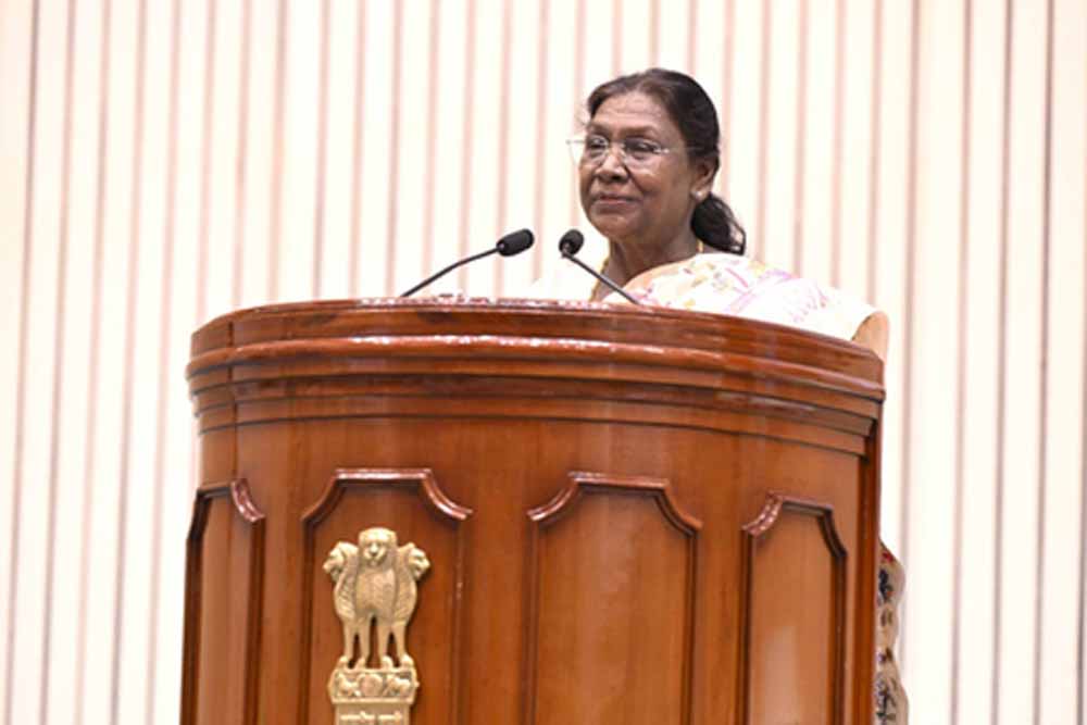 हर दिव्यांग की भागीदारी से ही दमकेगा विकास का रास्ता — राष्ट्रपति मुर्मू का संदेश हर दिव्यांग की भागीदारी से ही दमकेगा विकास का रास्ता — राष्ट्रपति मुर्मू का संदेश