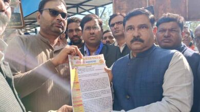 IAS संतोष वर्मा पर अवैधानिक कार्रवाई के खिलाफ ST/SC/OBC समाज में उबाल