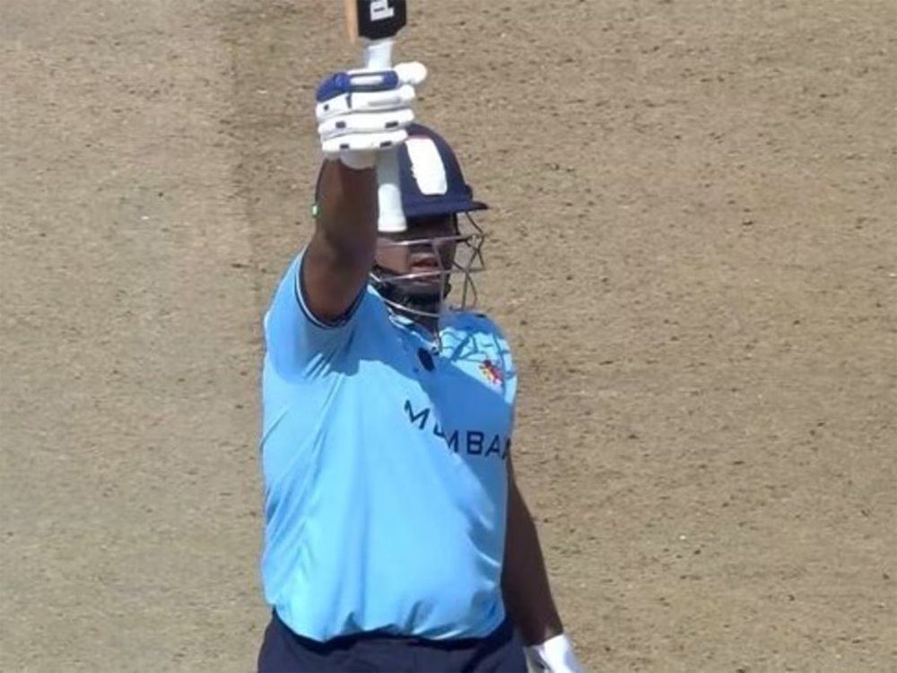 15 गेंदों में तूफानी अर्धशतक! सरफराज खान की पारी ने IPL ऑक्शन से पहले बढ़ाया फ्रेंचाइजियों का क्रेज