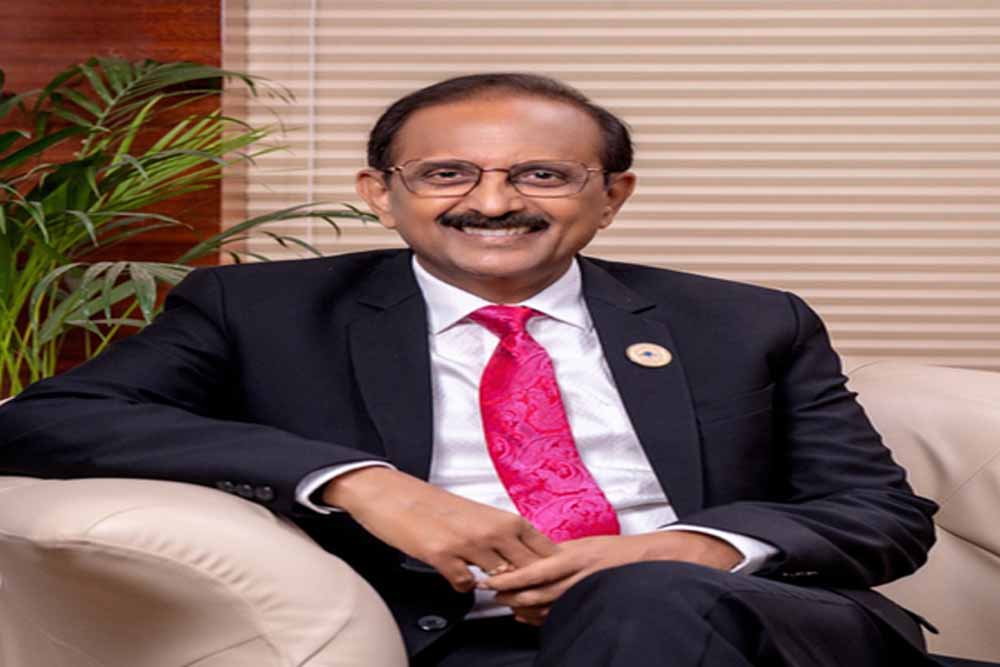 देश की अर्थव्यवस्था मजबूत राह पर: ब्याज दरों में कटौती से बढ़ा भरोसा, बोले SBI चेयरमैन