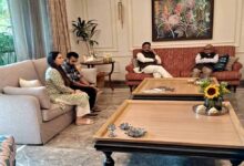 उप मुख्यमंत्री शुक्ल ने पूर्व मंत्री मलैया का कुशल क्षेम जाना