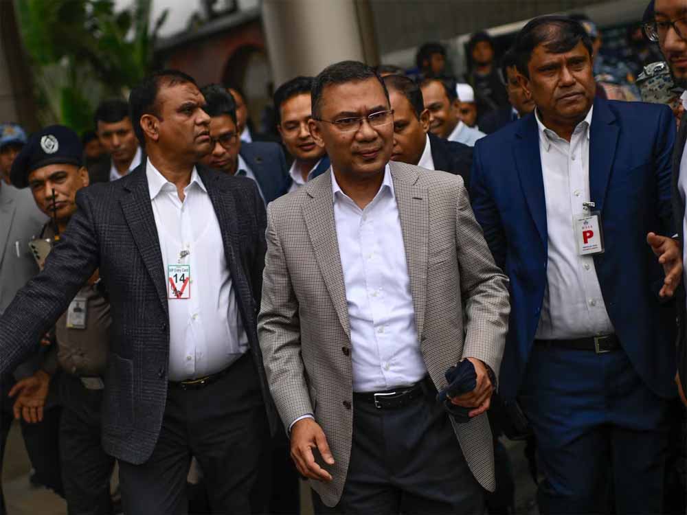 बांग्लादेश में ‘हीरो’ जैसी वापसी, लेकिन 17 साल पहले बेल पर लंदन कैसे भागे थे तारिक रहमान?