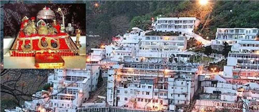 नए साल पर माता वैष्णो देवी में श्रद्धालुओं की भीड़ को लेकर प्रशासन अलर्ट, सुरक्षा के पुख्ता इंतजाम