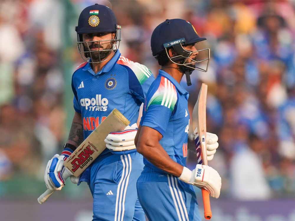 कोहली-ऋतुराज की तूफानी पारियां, राहुल की फिनिशिंग—भारत ने दक्षिण अफ्रीका को दिया 359 रन का विराट लक्ष्य