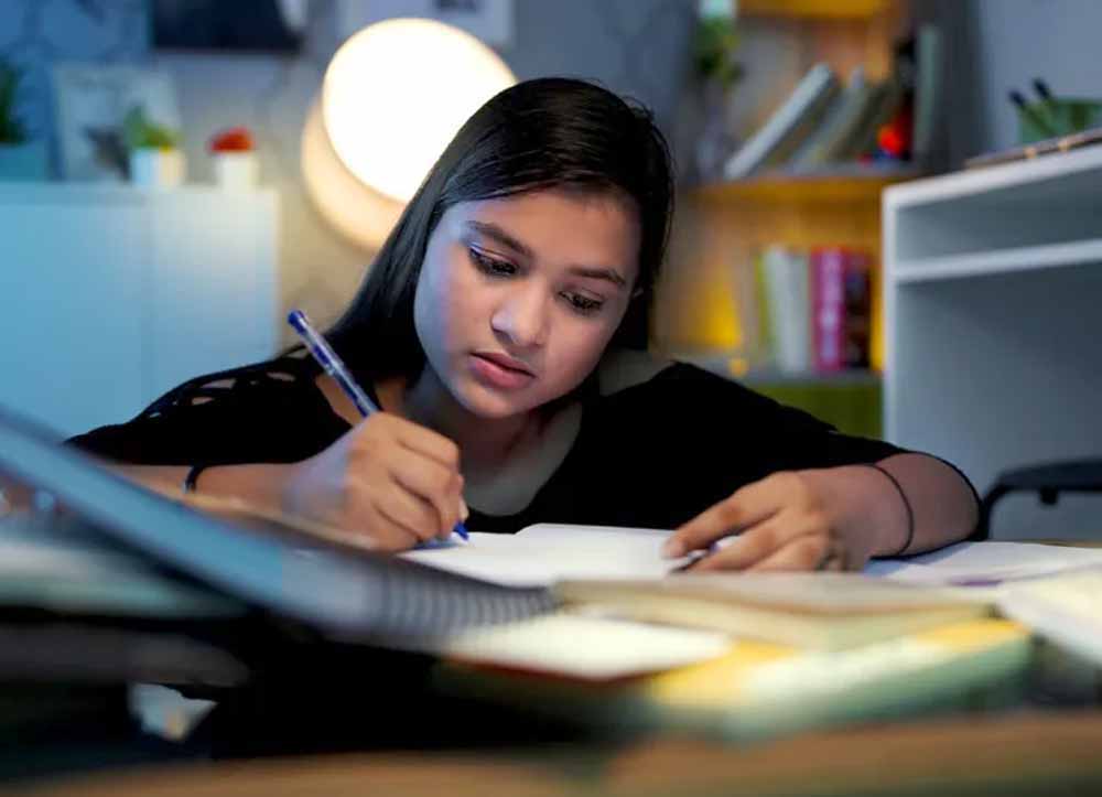 बोर्ड एग्जाम से पहले 2 महीने: ये भूलें बिगाड़ सकती हैं रिजल्ट