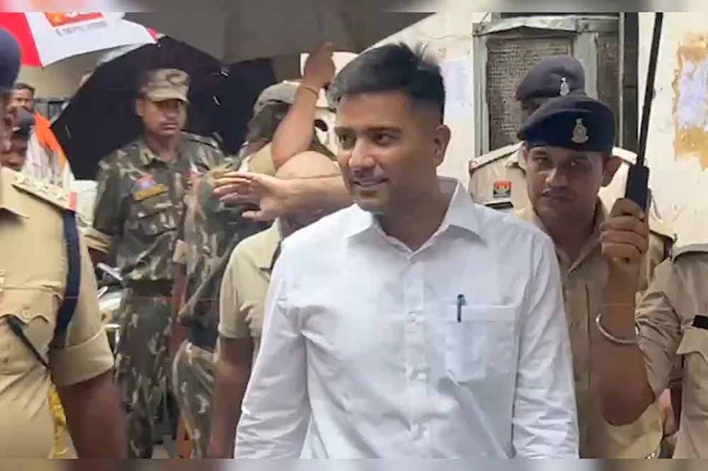 चैतन्य बघेल पर शराब घोटाले का मामला, हाईकोर्ट ने दी राहत चैतन्य बघेल पर शराब घोटाले का मामला, हाईकोर्ट ने दी राहत