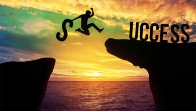 सफल होना है तो पर्सनैलिटी में आज ही जोड़ लें ये जरूरी आदतें