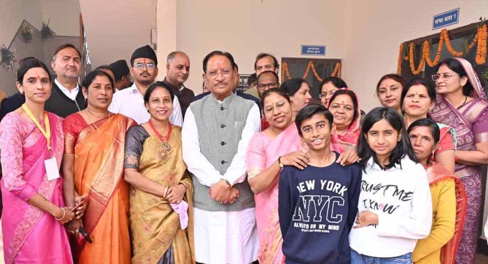 जशपुर जिले के बच्चे अब पढ़ेंगे स्मार्ट क्लास रूम में : मुख्यमंत्री साय
