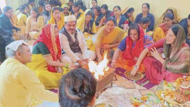 सरस्वती विहार स्कूल में बसंत पंचमी का पर्व मनाया गया