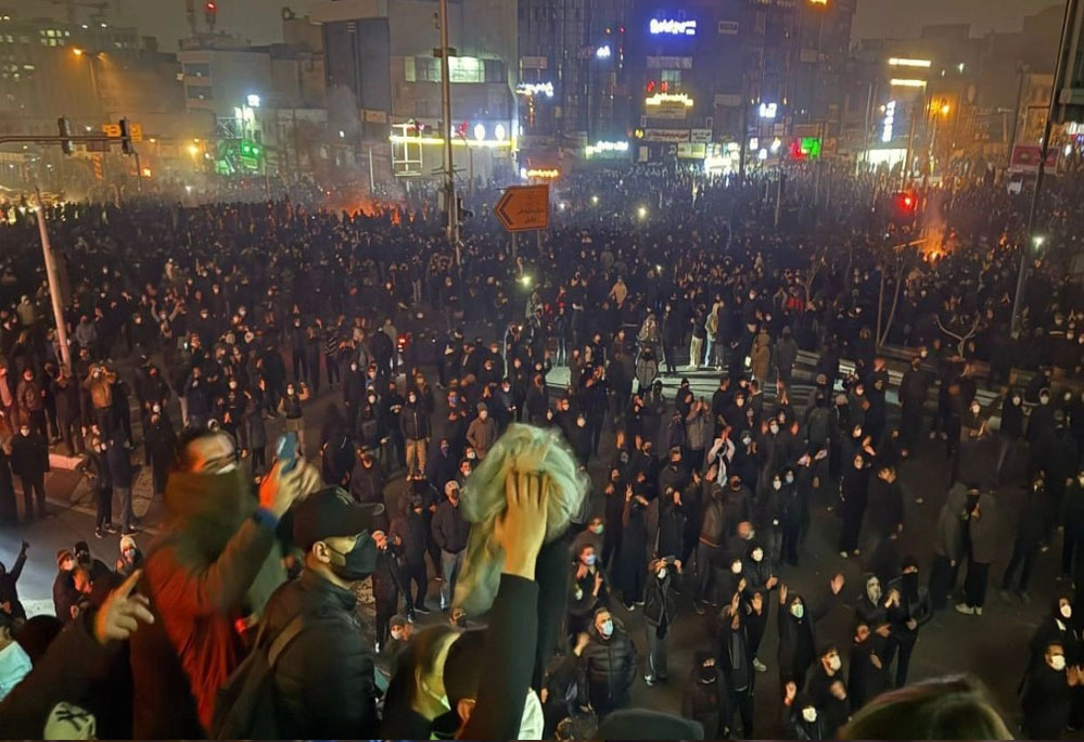 ईरान का बड़ा बयान: ट्रंप को बताया पहला किलर, नेतन्याहू दूसरे नंबर पर, मुल्क में अब तक 2500 मौतें