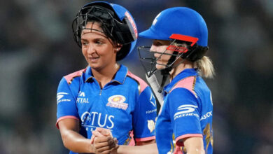 WPL में हरमनप्रीत कौर ने बनाया इतिहास, भारत की पहली खिलाड़ी बनीं ऐसा करने वाली WPL में हरमनप्रीत कौर ने बनाया इतिहास, भारत की पहली खिलाड़ी बनीं ऐसा करने वाली